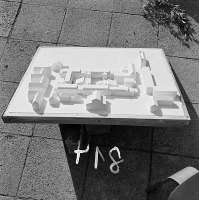 EE_099_N_0015