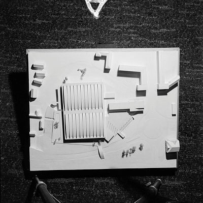 EE_114_N_0001