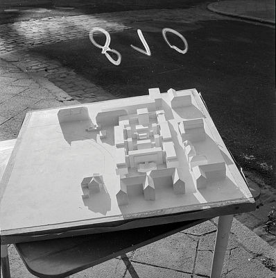 EE_099_N_0011