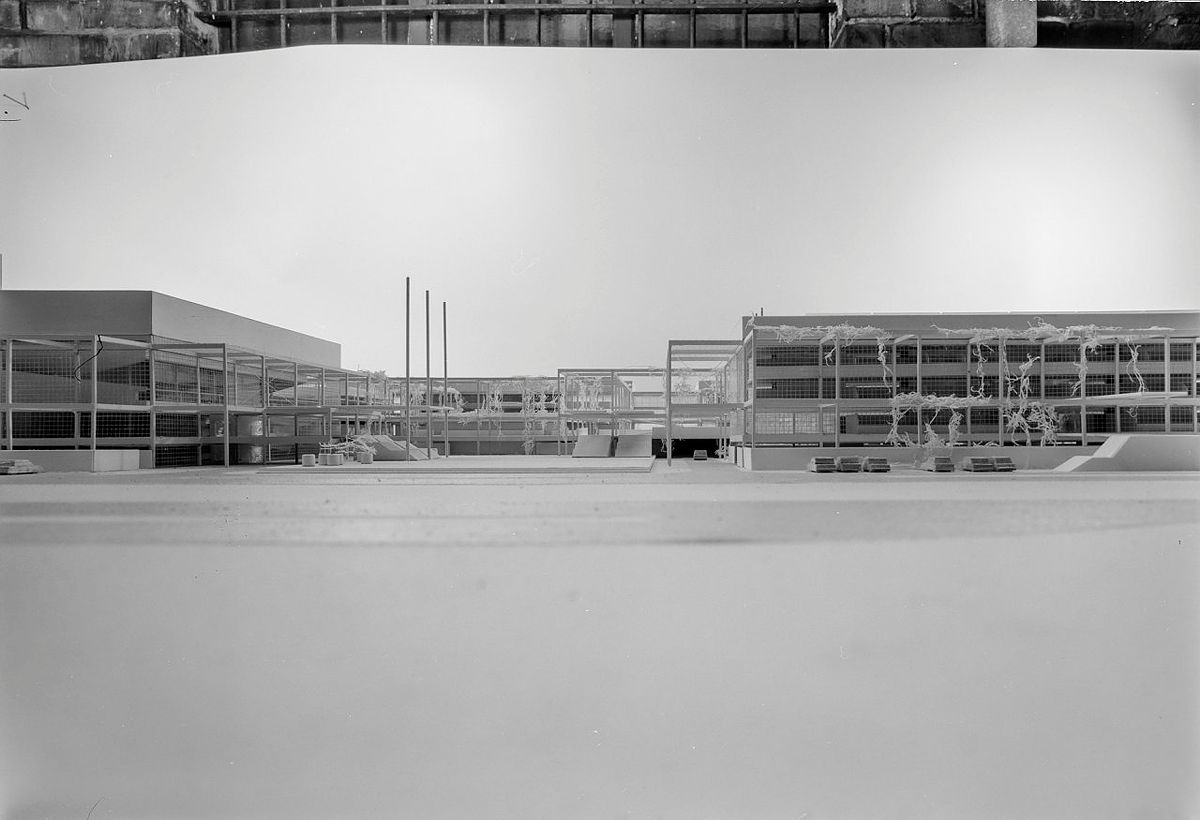 EE_185_N_E4.47.06