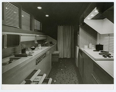 EE_157_VP_116-01