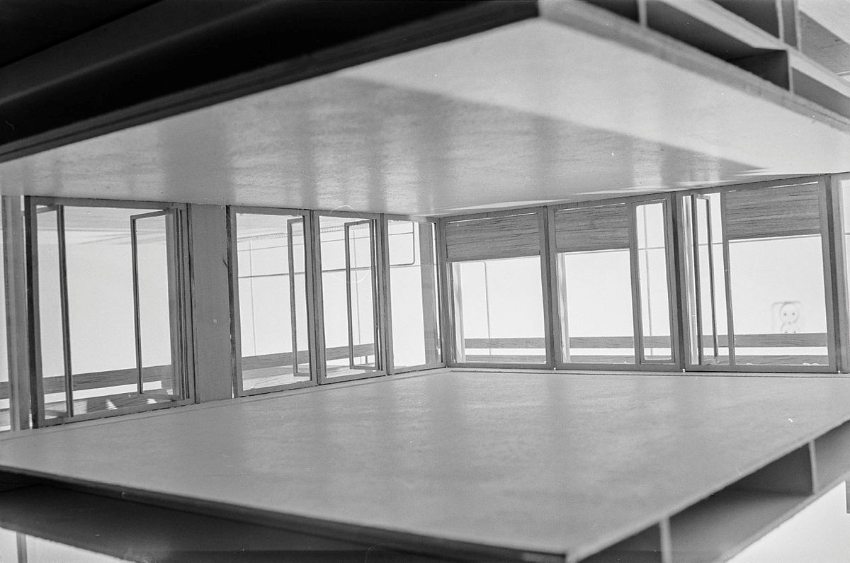 EE_152_N_0027