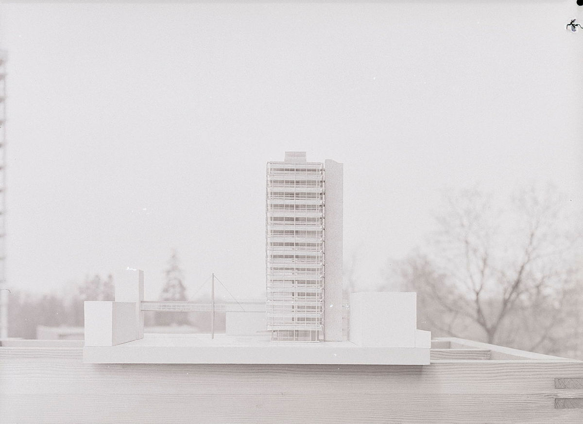 EE_182_N_0003