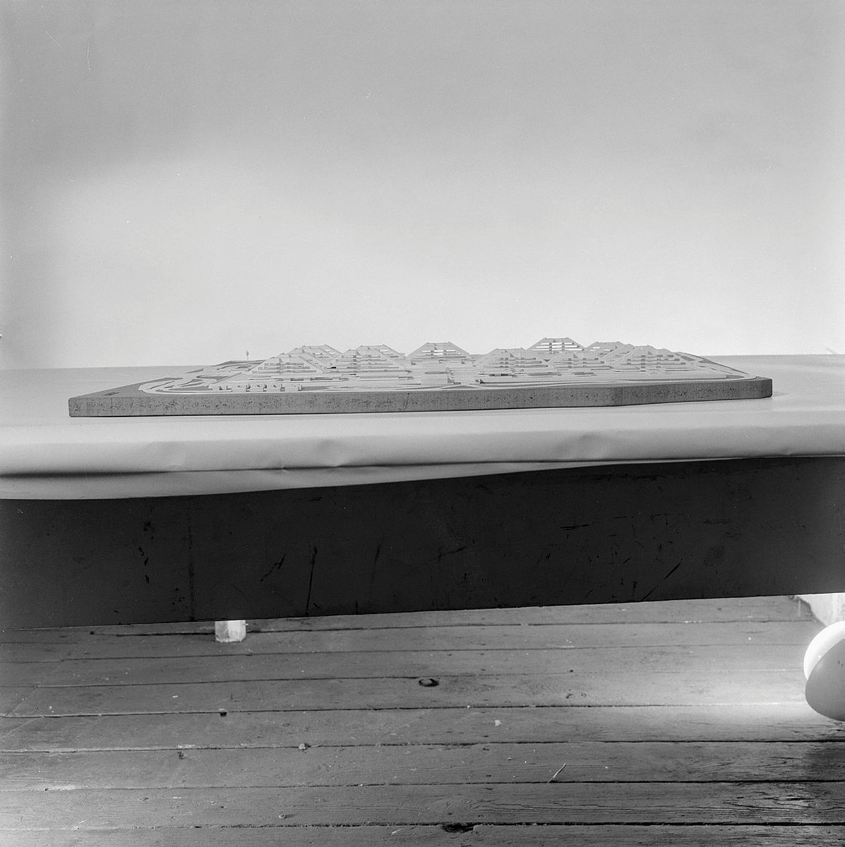 EE_188_N_0073