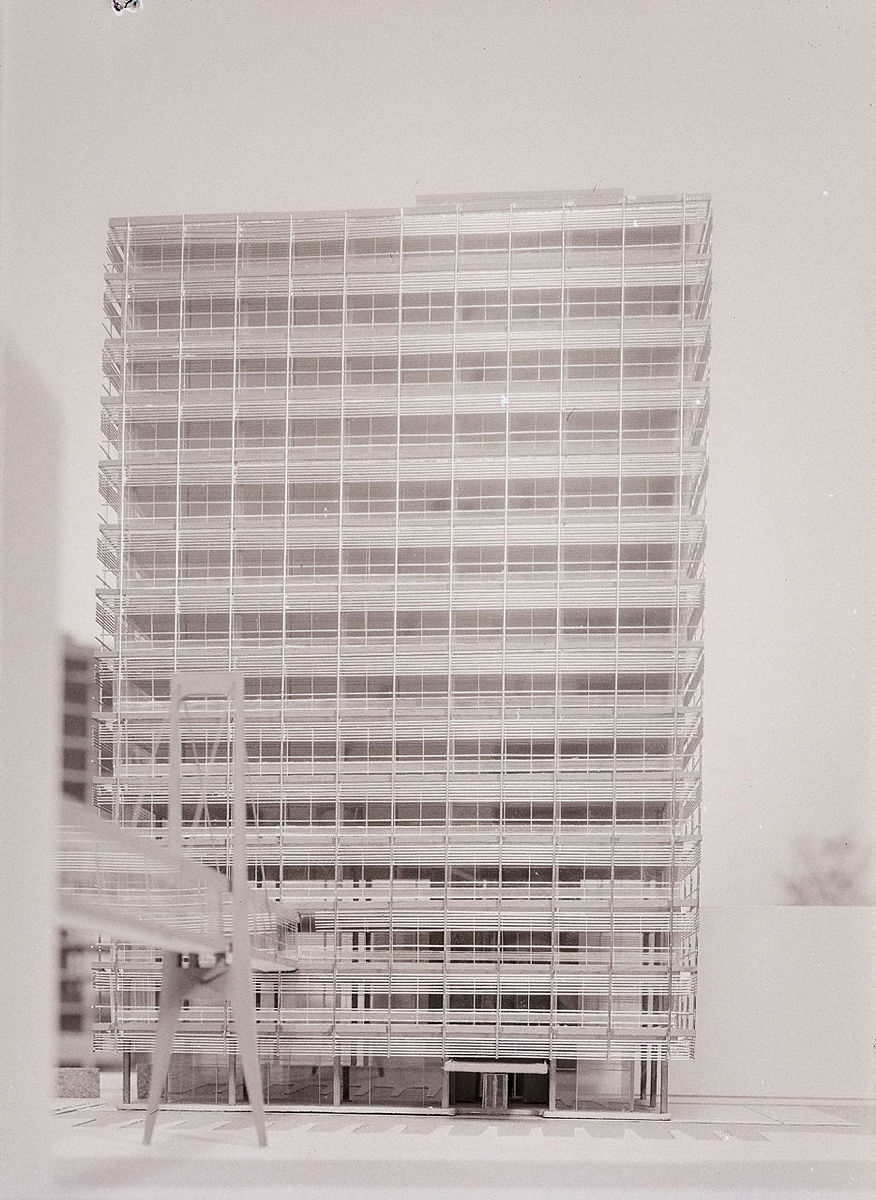 EE_182_N_0009