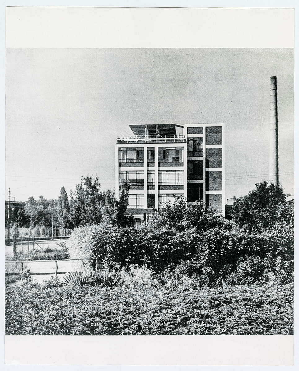 EE_028_VP_034_01