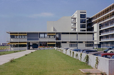 EE_151_N_0111