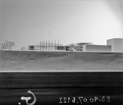 EE_114_N_0007