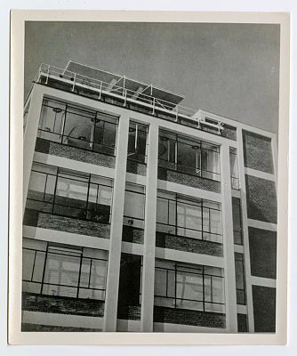 EE_028_VP_006_01