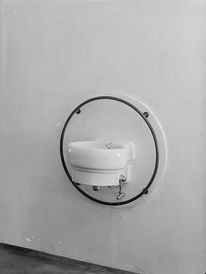 EE_088_N_0027
