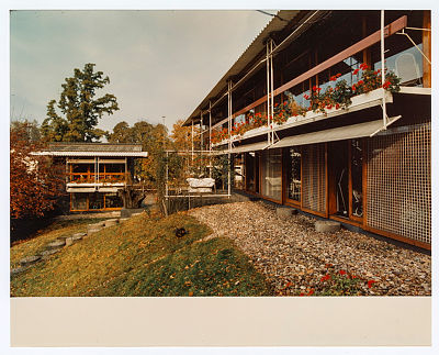 EE_157_VP_065-02